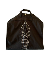 THE VERTEBRAE GARMENT BAG