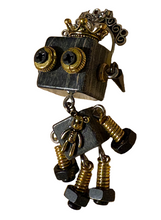THE MINI STEAMPUNK CHARM