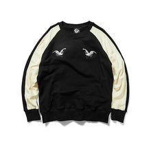 CARPTOWN TSURU AND MATSUKI EMBROIDERED RAGLAN LONG-SLEEVED SWEATSHIRT