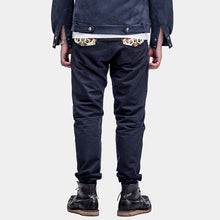 HEA 3D-CUT JOGGERS WITH LION PRINTED DETAILS ON POCKETS