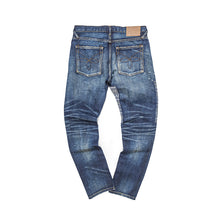 HE75 REGULAR-FIT SELVEDGE RIP-AND-REPAIR DISTRESSING AND QUILT-STITCHED WASHED DENIM