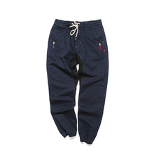 HEA 3D-CUT JOGGERS WITH LION PRINTED DETAILS ON POCKETS